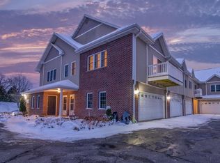 327 E Clay St UNIT 21, Whitewater, WI 53190