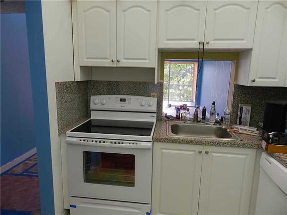 4th image of 6150 NW 62nd St APT 302