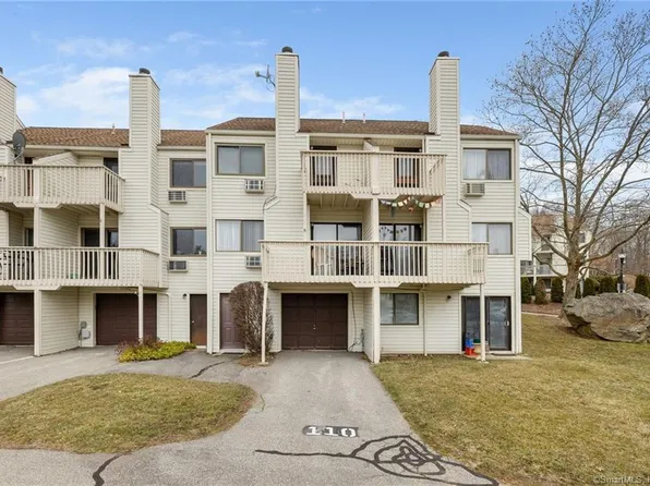 85 North Main Street #110, East Hampton, CT 06424