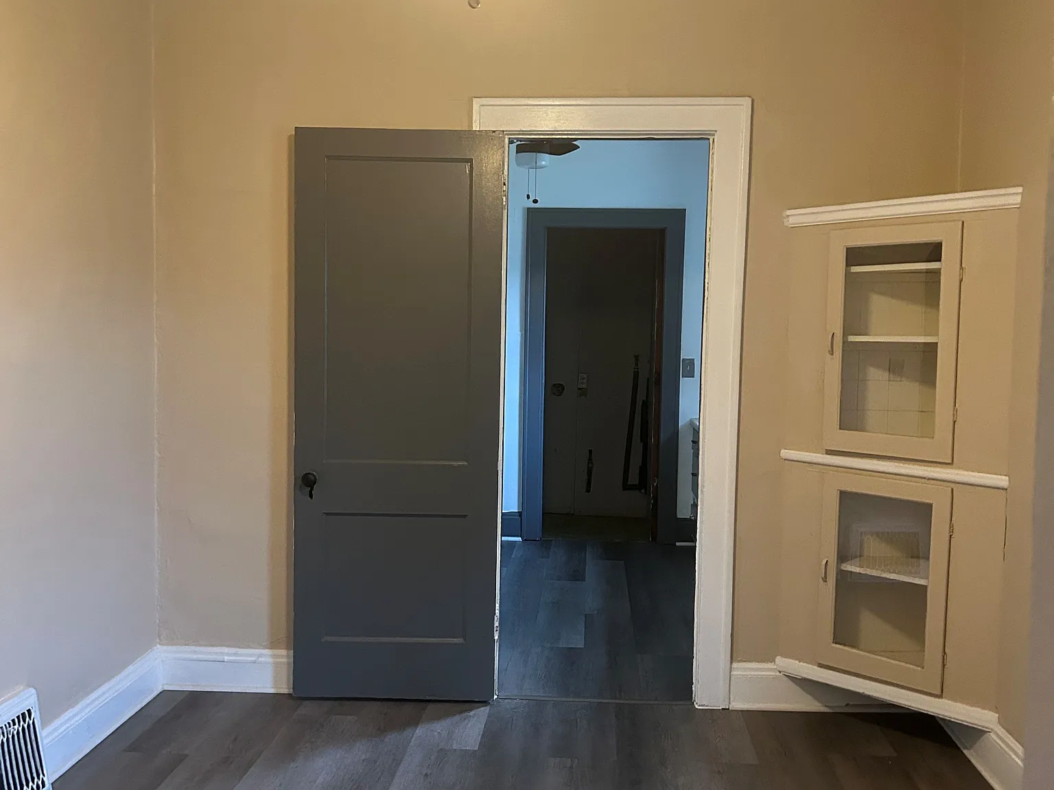 3 bed, 1784 sqft, $1,099 — Photo 3