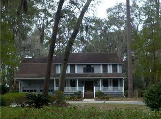 1420 Walthour Rd, Savannah, GA 31410