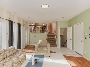 6506 N Elmwood Ct, Kansas City, MO 64119