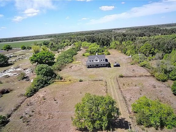 5th image of 13260 Sleepy Hollow LN