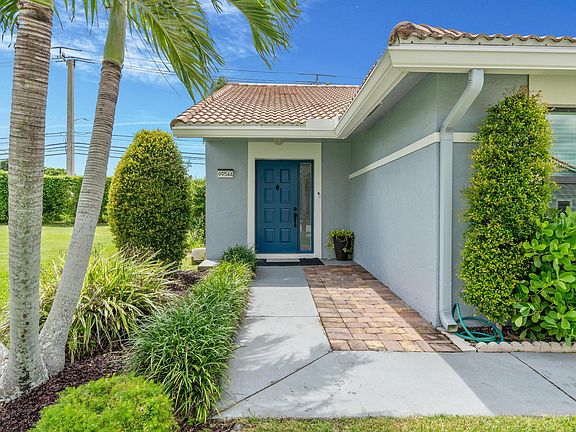 3rd image of 9954 Watermill Circle #A