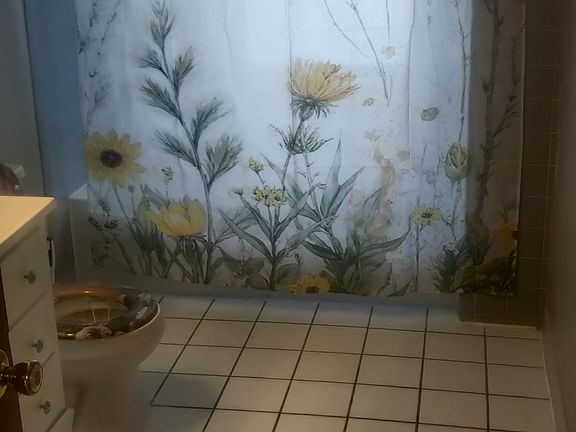 5th image of 3245 Berwyn Pl #2