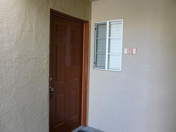 3rd image of 1908 Villa Palms Ct Unit 106
