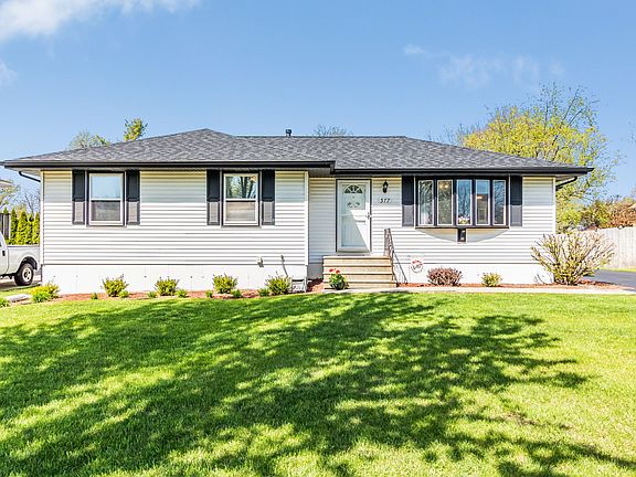 2nd image of 377 Whiteside Dr