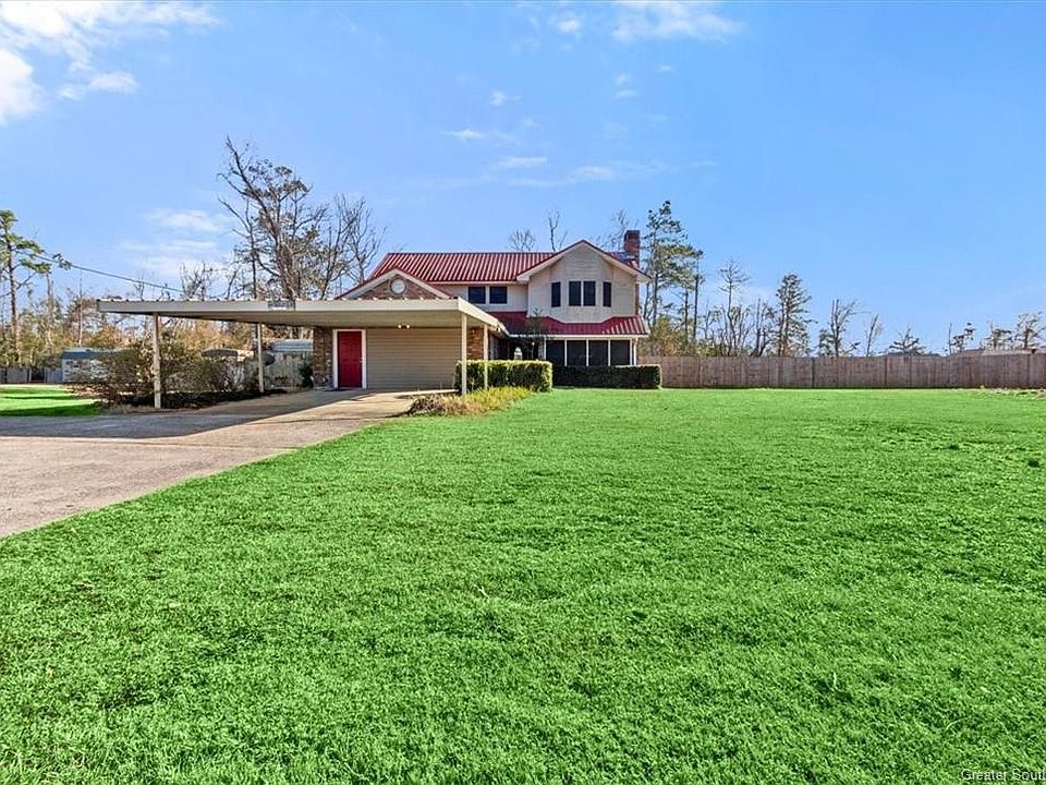 1st image of 655 Pinecone Dr