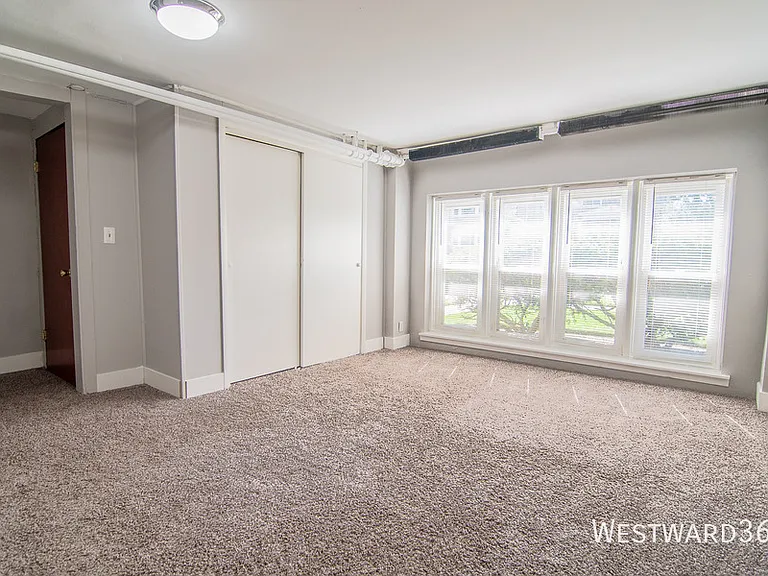 4943 N Monitor Ave #G — Photo 2