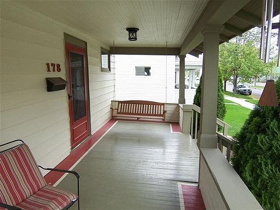 2nd image of 178 E 13th St