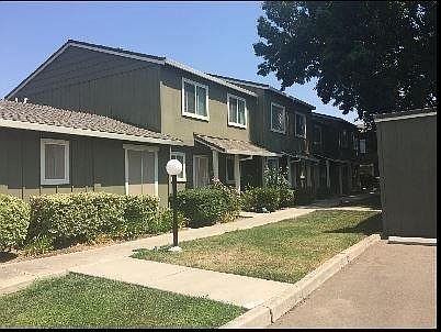 Front of 515 Peerless Way