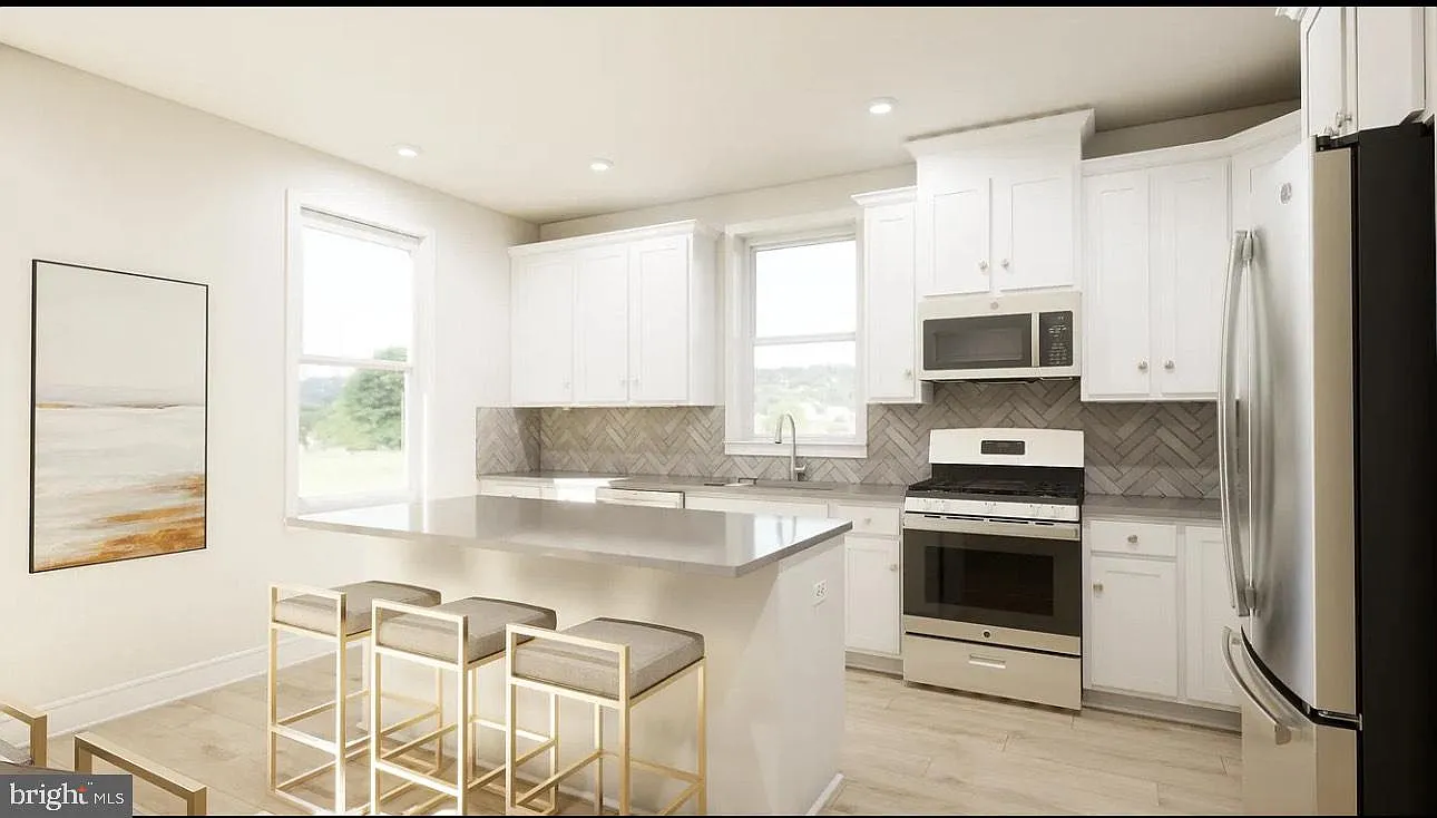 3 bed, 4.0 bath, 2216 sqft, $3,100 — Photo 4