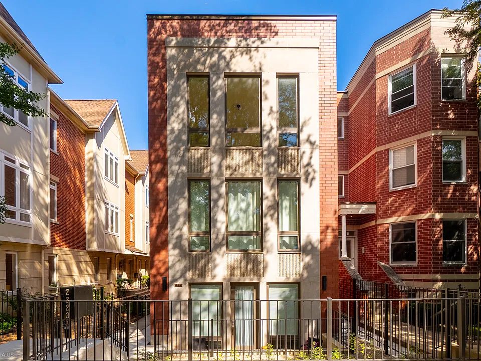 2323 N Lister Ave #2