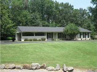 13201 Woodland Ln, Evansville, IN 47725