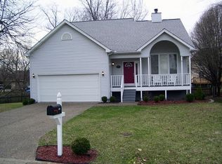8203 Cadence Pl, Lyndon, KY 40222