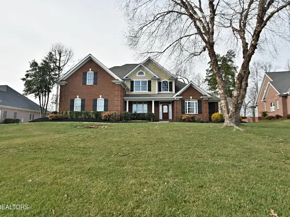 769 Oak Chase Blvd, Lenoir City, TN 37772