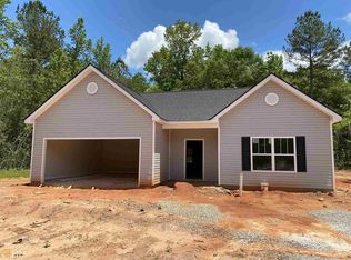 705 Park Pines Cir #28, Grantville, GA 30220