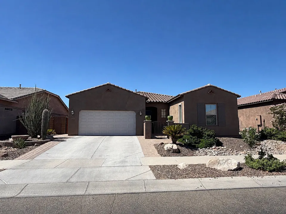 15959 W Cameron Dr