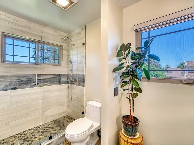 5342 Studebaker Cir — Photo 5
