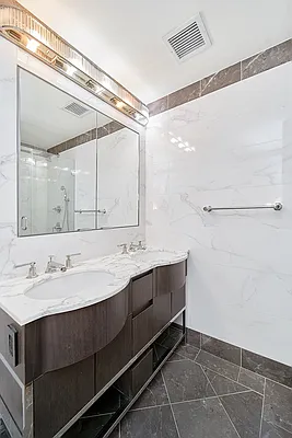 Rented by Living New York | media 45