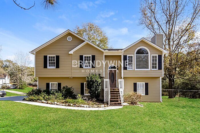 1st image of 106 Whitney Ln