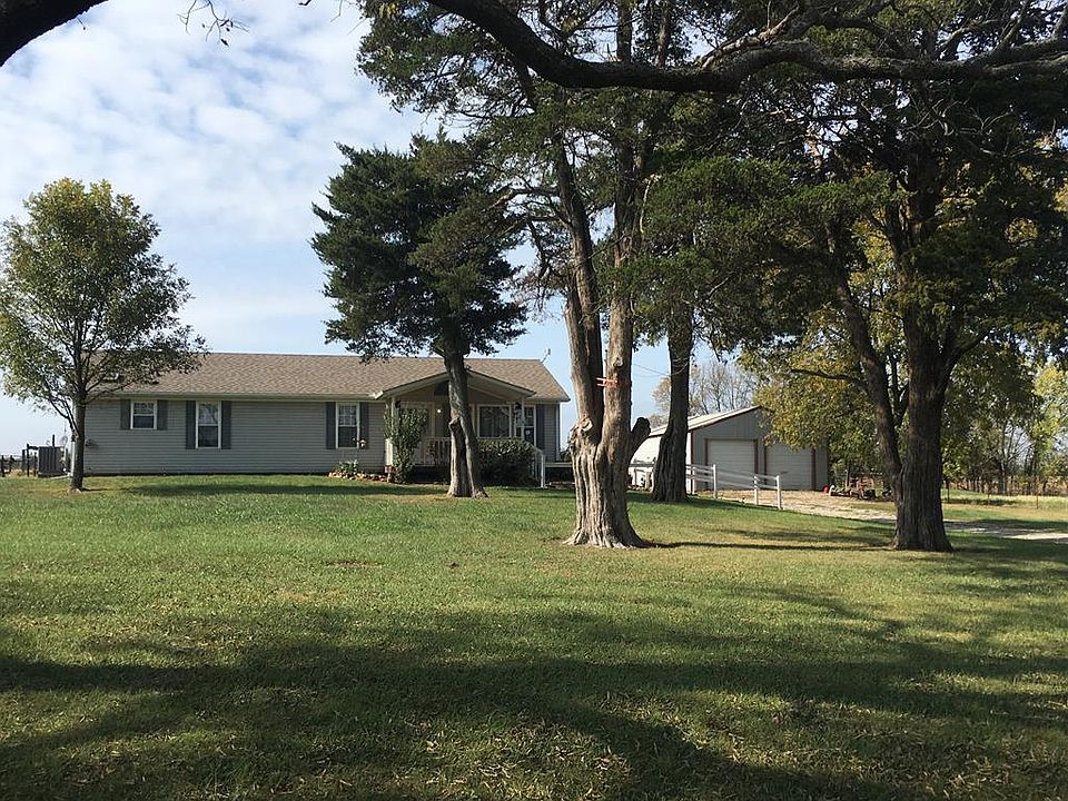 1st image of 22102 Meade Rd