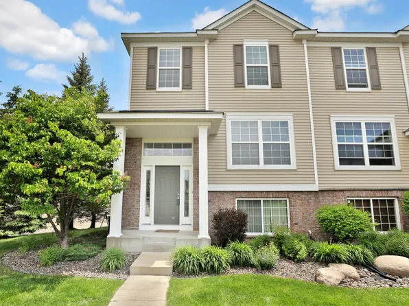 5175 Fairpoint Dr N, Hugo, MN 55038