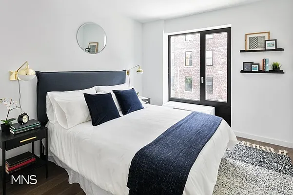 Rented by MNS Marketing | media 20