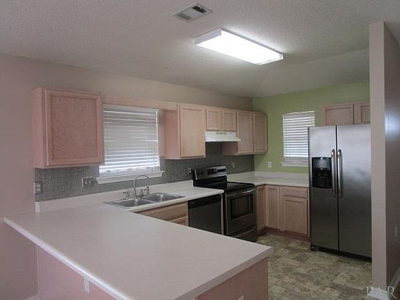 2nd image of 8067 Heirloom Dr