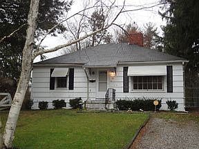 1st image of 30 Highland Blvd