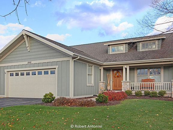 2nd image of 2019 Craftsman Ct SE #0