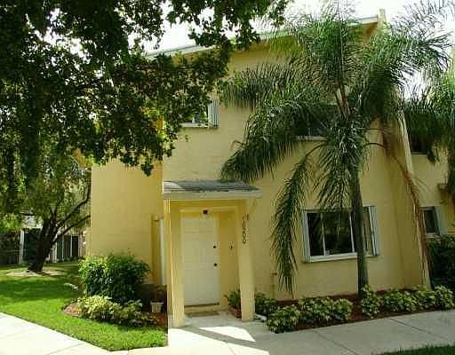1st image of 16200 SW 92nd Ave #24