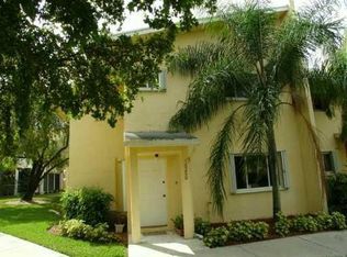 16200 SW 92nd Ave #24, Palmetto Bay, FL 33157