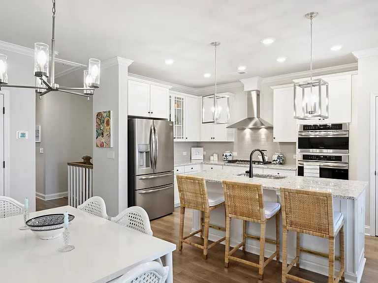 2522 Lydia Ave — Photo 5