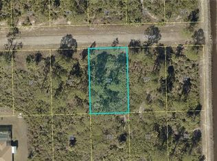 3505 72nd St W, Lehigh Acres, FL 33971