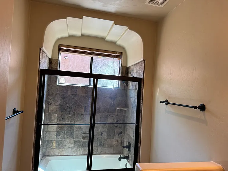 1717 N Baxter Dr — Photo 59