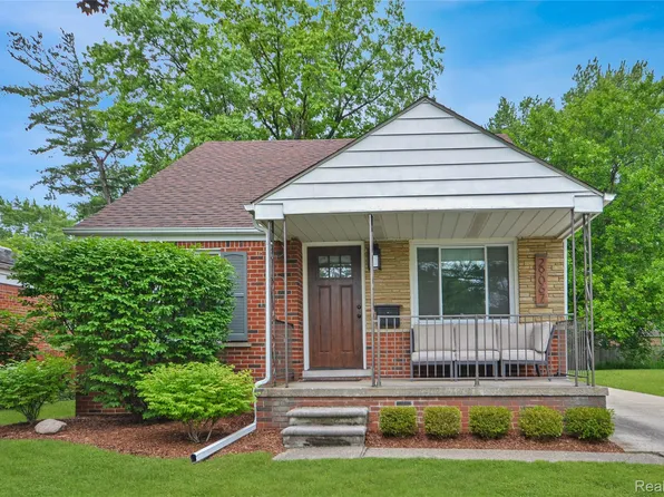 29067 Milton Ave, Madison Heights, MI 48071