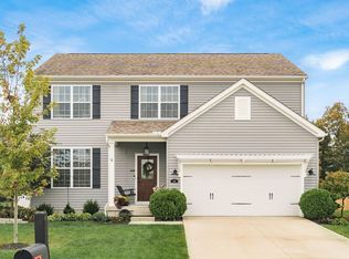 169 Chestnut Commons Dr, Commercial Pt, OH 43116