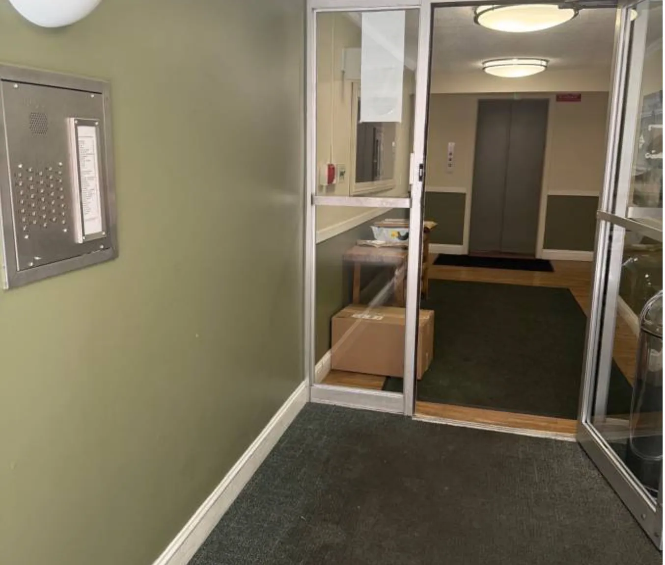 2 bed, 795 sqft, $3,300 — Photo 4
