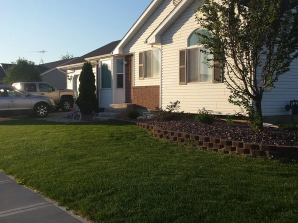 3322 E Sandy Dr, Idaho Falls, ID 83401