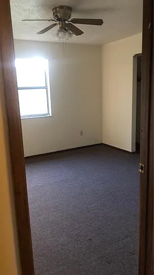 40s Garden Terrace - 6848 — Photo 3