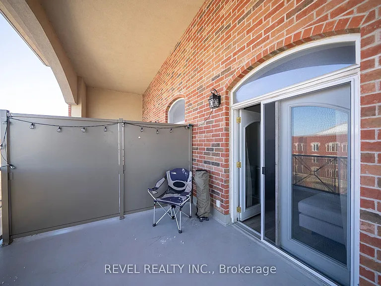 150 Colborne St #407 — Photo 12