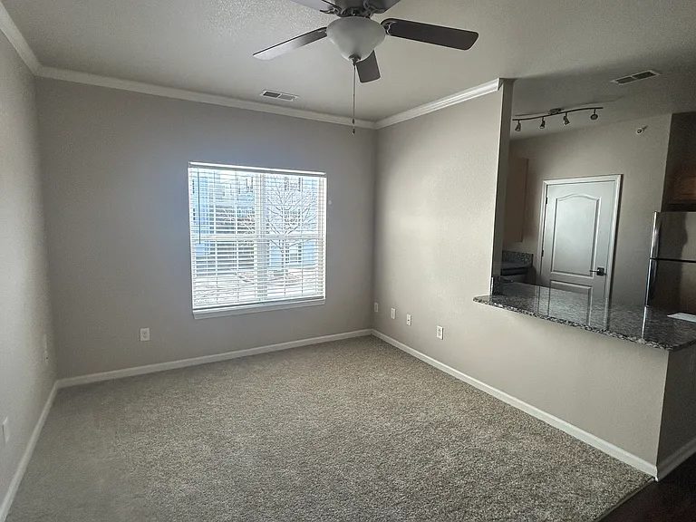12833 Tradd St #2C — Photo 11