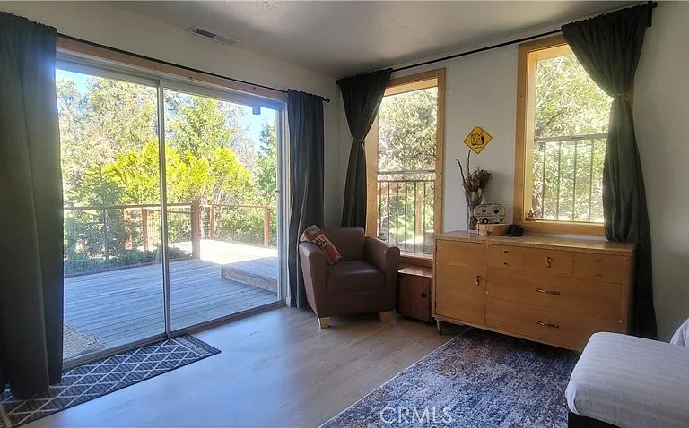 1317 Pinetree Dr — Photo 8