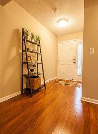 3rd image of 13005 Washington Ct
