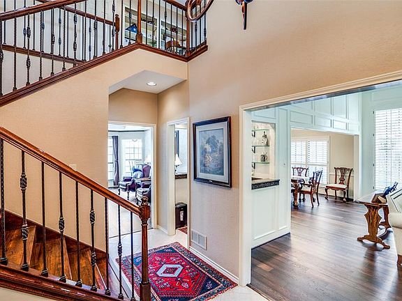 4th image of 5833 Gallant Fox Ln