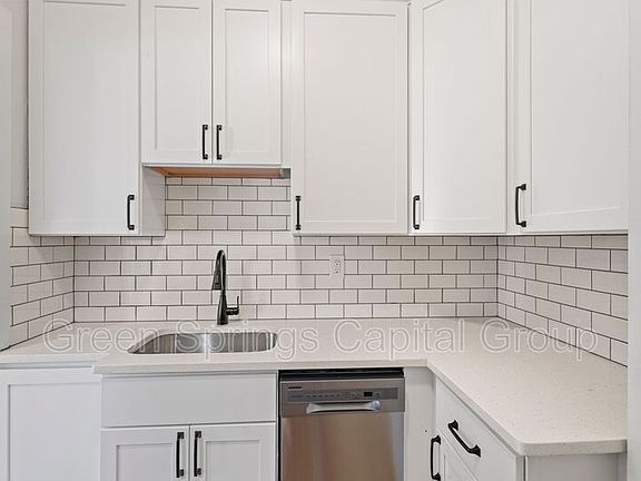 2nd image of 101-107 Union Ave APT 107-3