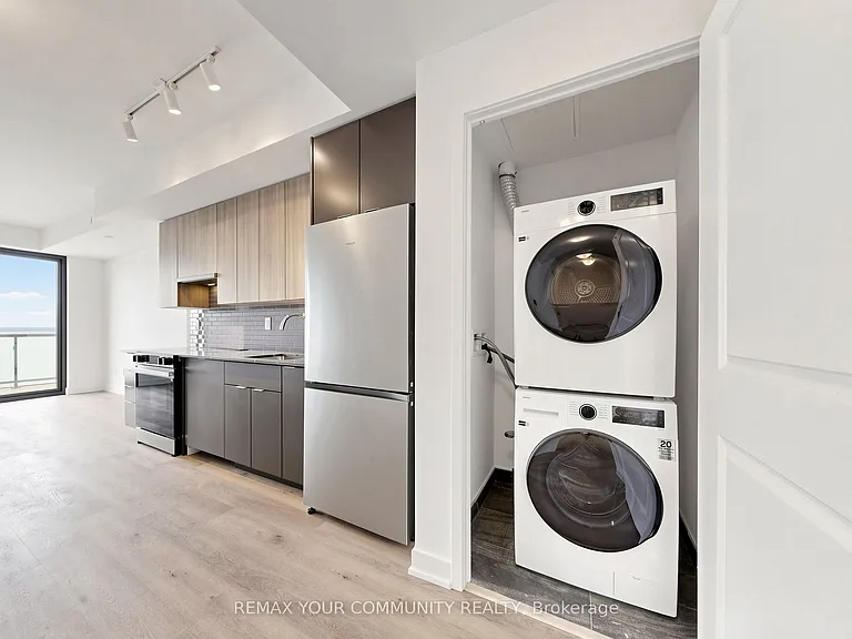 2075 Lakeshore Rd #1607 — Photo 25