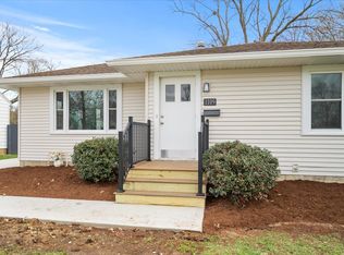 1109 Hovey Ave, Normal, IL 61761