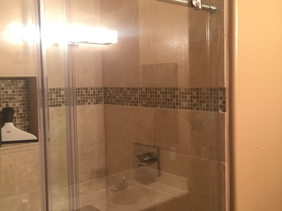 1st image of 3226 E Linda Ln